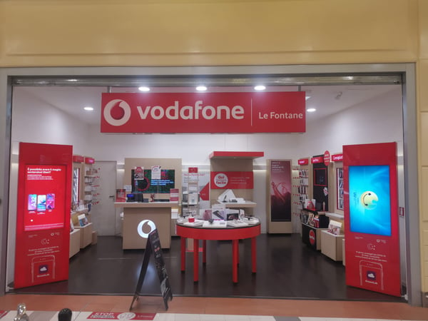 Vodafone Store | Le Fontane