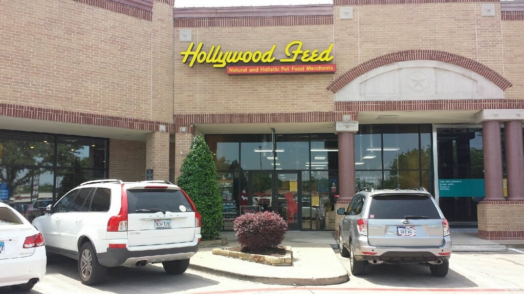 Hollywood Feed Preston Oaks: {KEYWORDS} in Dallas, TX
