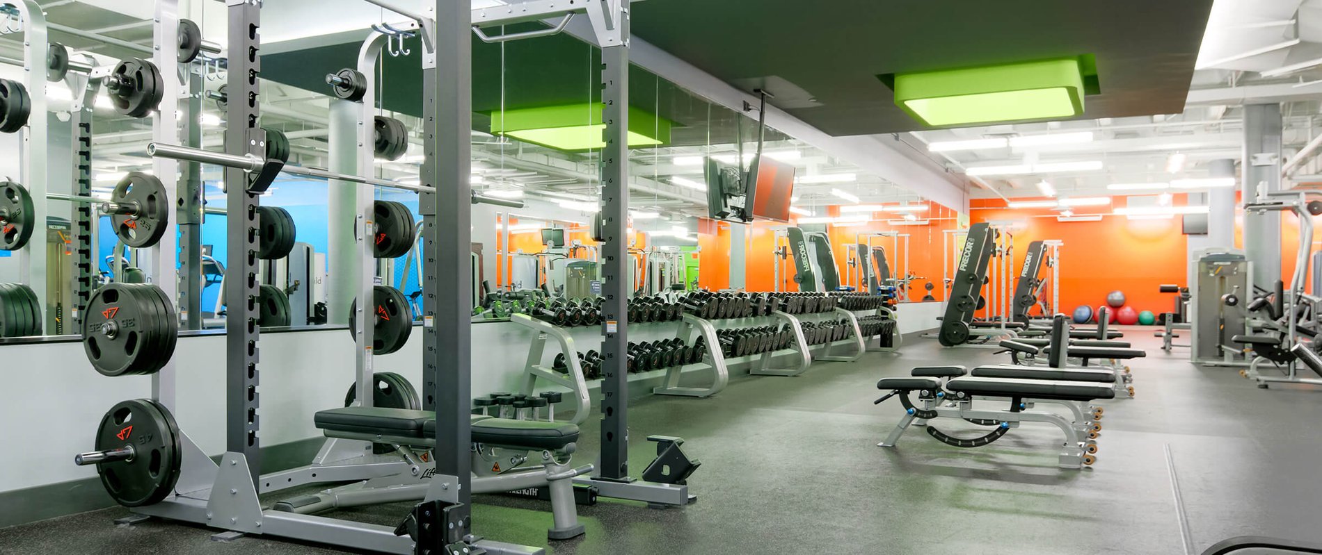 Blink Paramus Gym at 151 Bergen Town Center, Paramus, NJ Blink Fitness