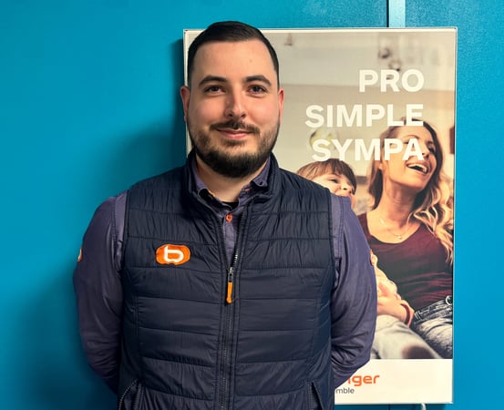 Animateur commerce multimédia dans le magasin boulanger cannes mandelieu