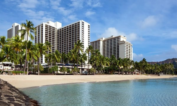 ワイキキ・ビーチ・マリオット・リゾート＆スパ　ホテル外観