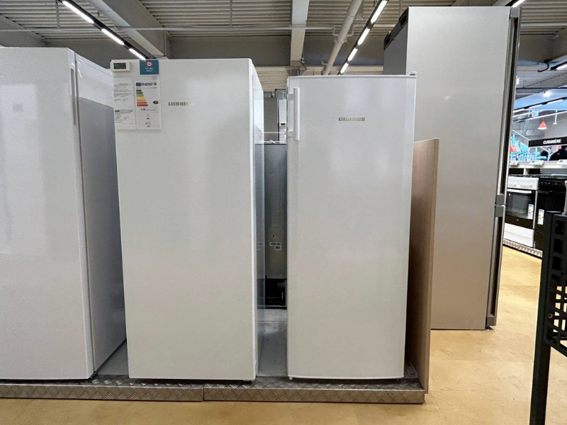 Congélateur armoire chez Boulanger Vitrolles
