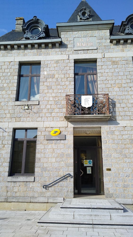 Photo du point La Poste Agence Communale MEDREAC Mairie