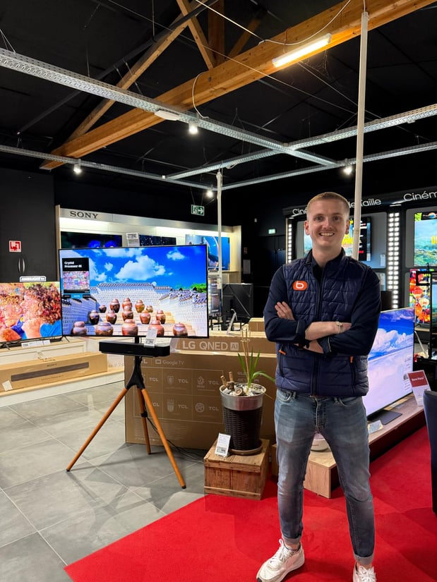 Pierre vous attend au rayon télévision