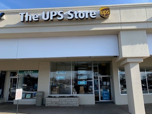 Storefront of The UPS Store in Des Moines, IA