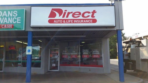 Direct Auto Insurance storefront located at  1211 Getwell Road, Memphis