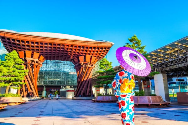 金沢駅
