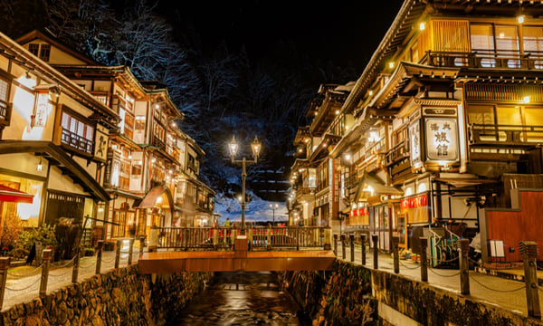 銀山温泉のようす