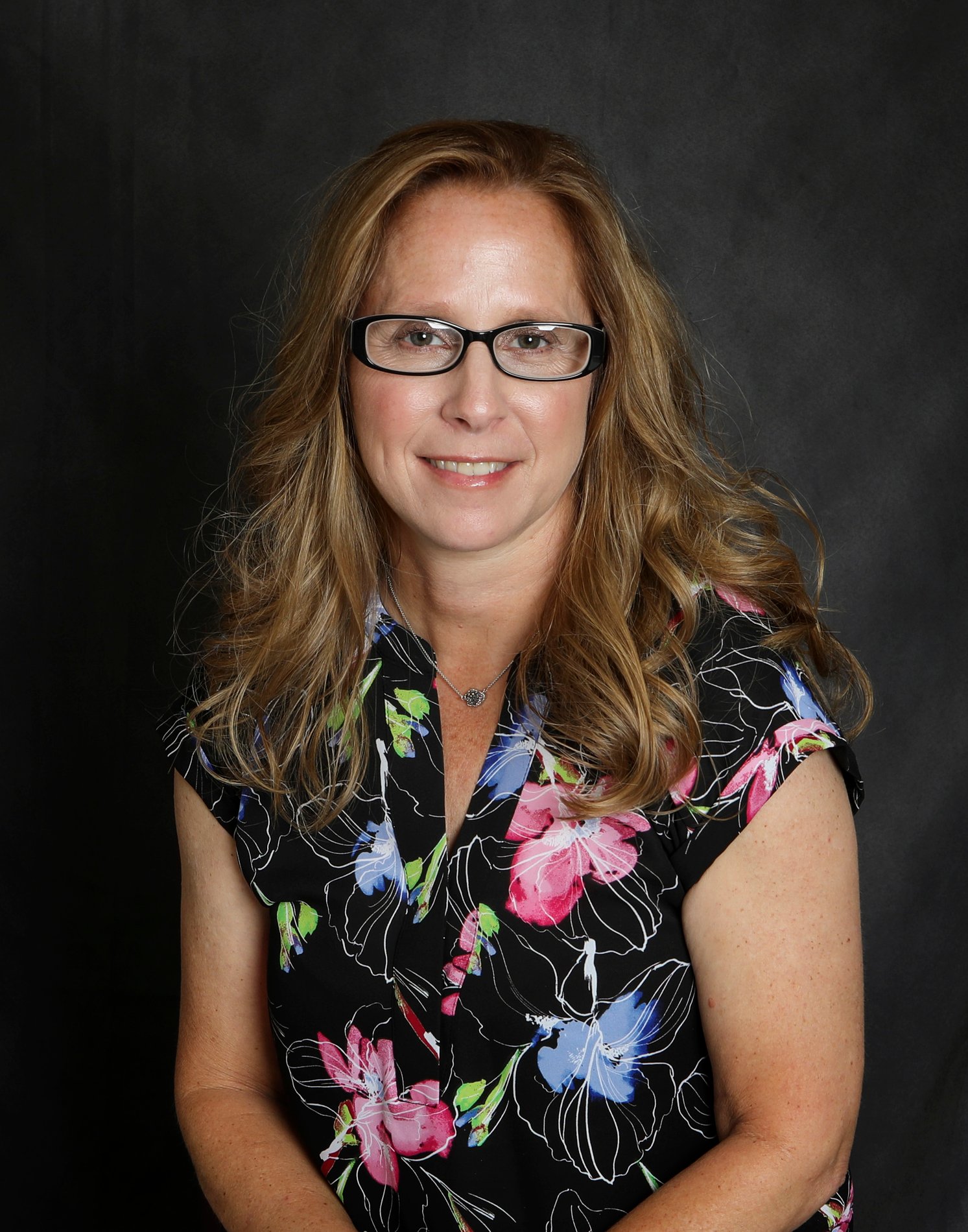 Mindi Holland
Office Manager