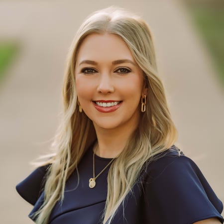 Photo of Rachel Powell