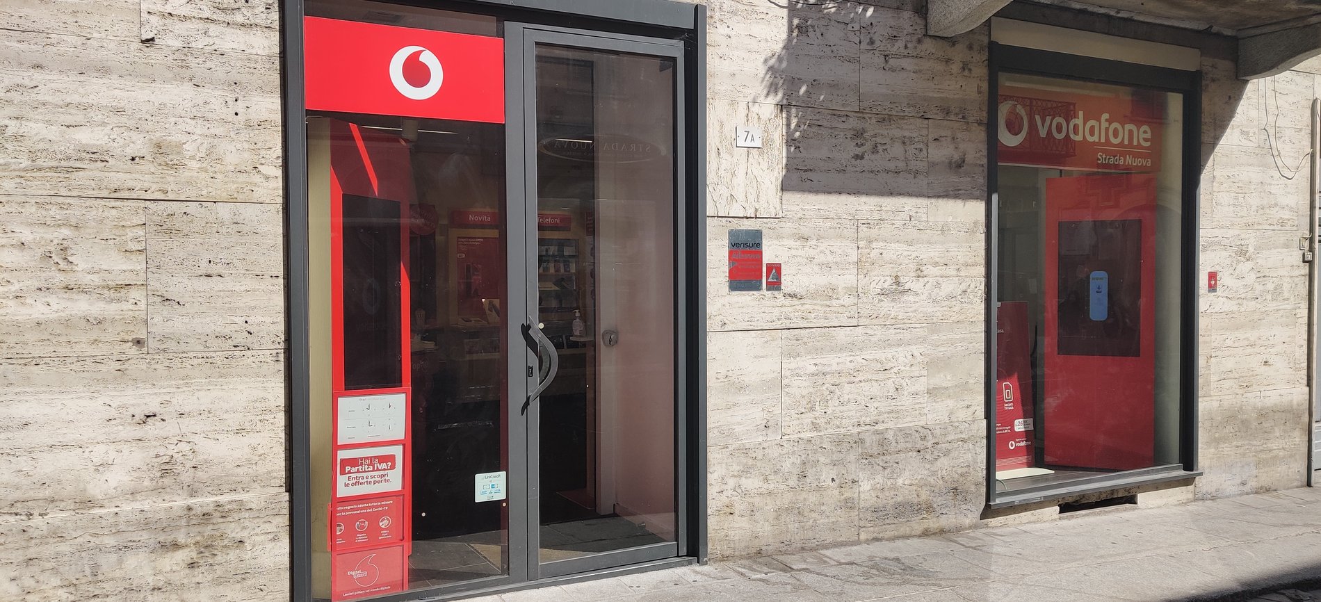 Vodafone Store | Corso Strada Nuova