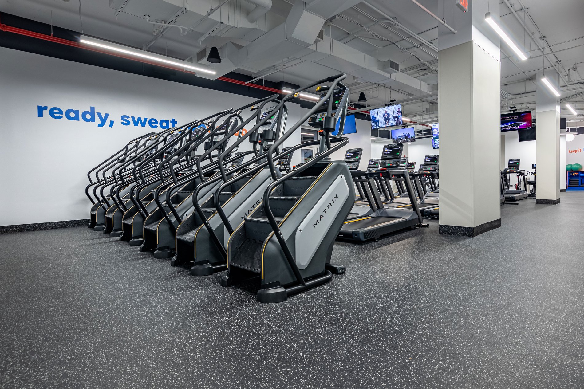 Blink Fitness Stuy Heights Gym in Brooklyn, NY