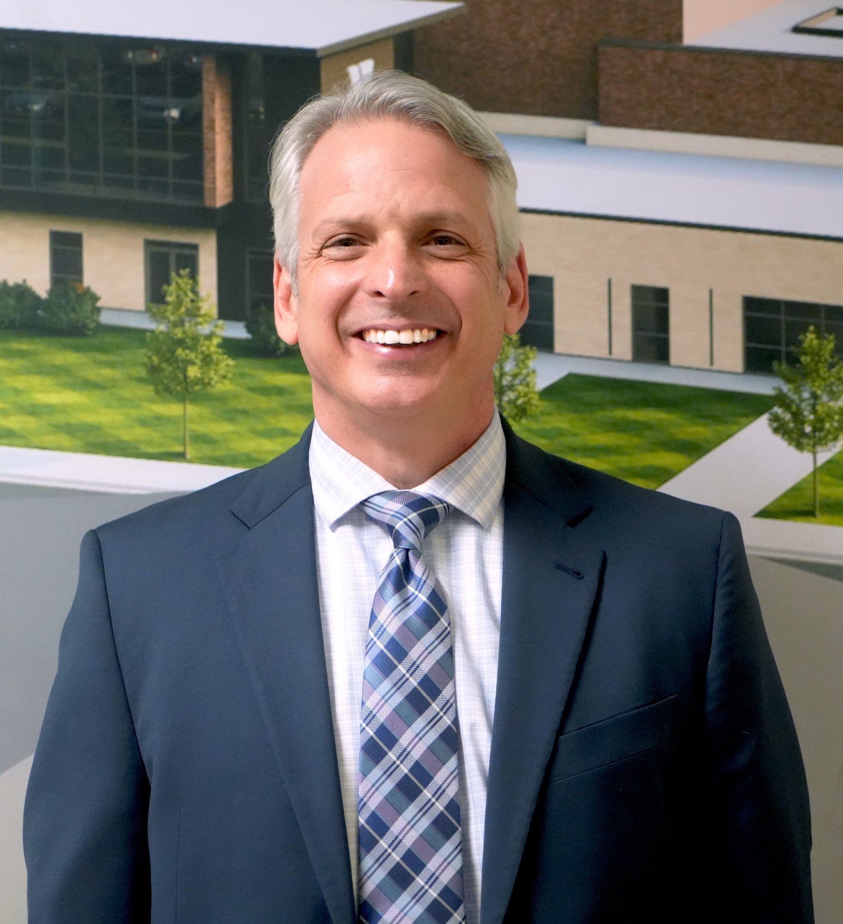 Agent Tom Wisch, in Chesterton IN. In a professional background