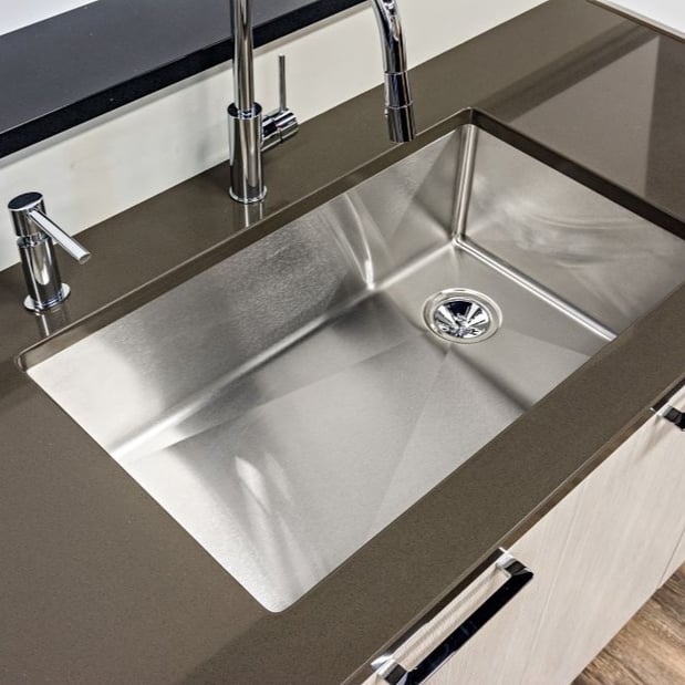 Cambria Showroom by Select Surfaces - Roseville