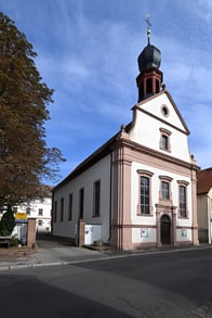 Jesus-Christus-Kirche Worms-Pfiffligheim (Foto: Ben Pakalski)