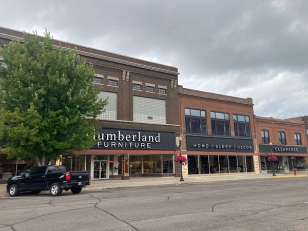 Watertown, SD Slumberland Furniture parking lot