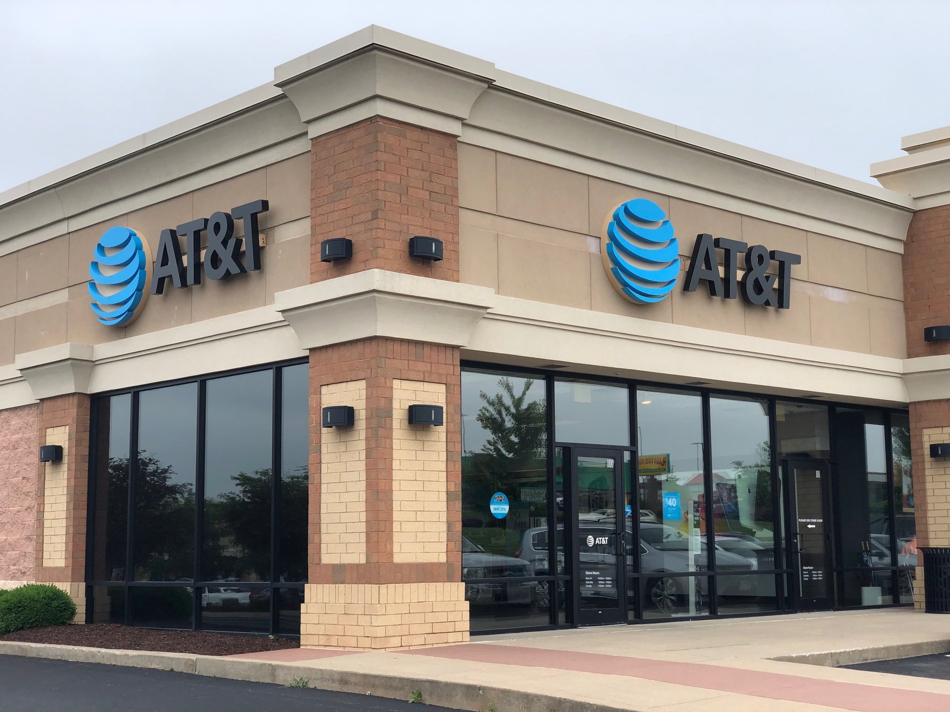 Columbia Store Apple iPhone 12 and Samsung Devices Columbia, MO AT&T