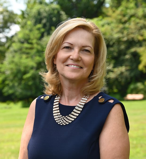 Carousel Associate Image