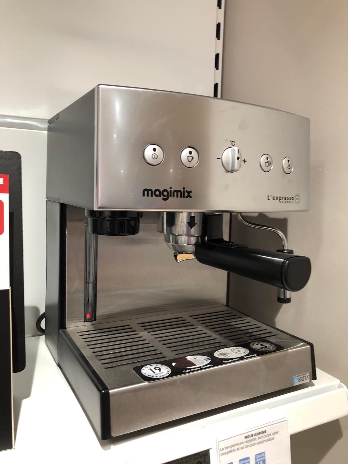 Multi cuiseur Magimix 
grille pain magimix 
blender Magimix
mini hachoir Magimix 
Hachoir Magimix 
Robot Cuiseur Cook Expert Magimix 
Nespresso Magimix 
Nespresso Vertuo Magimix
Robot Multifonction Magimix 
Extracteur de Jus Magimix 
Trancheuse Électrique Magimix 
Expresso combiné cafetière Magimix 
Cafetiere isotherme Magimix 
Couteau pétrin Magimix 
Râpe Magimix  
presse purée Magimix  
Cuiseur vapeur Magimix 
Sorbetiere Magimix 
Machine à glace Magimix Gelato, turbine à glace  
Dans votre comptoir Boulanger  Rouen