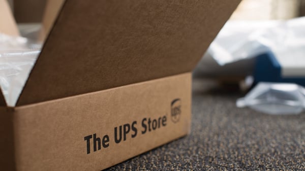 ups store large boxes