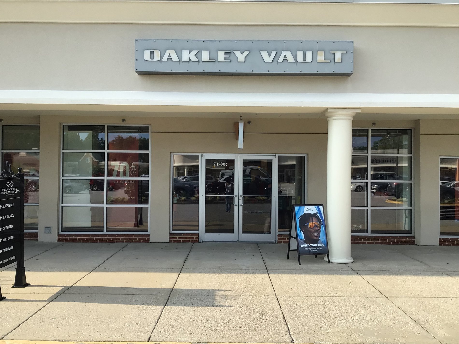 Oakley Vault, 80 Premium Outlet Blvd Merrimack, NH