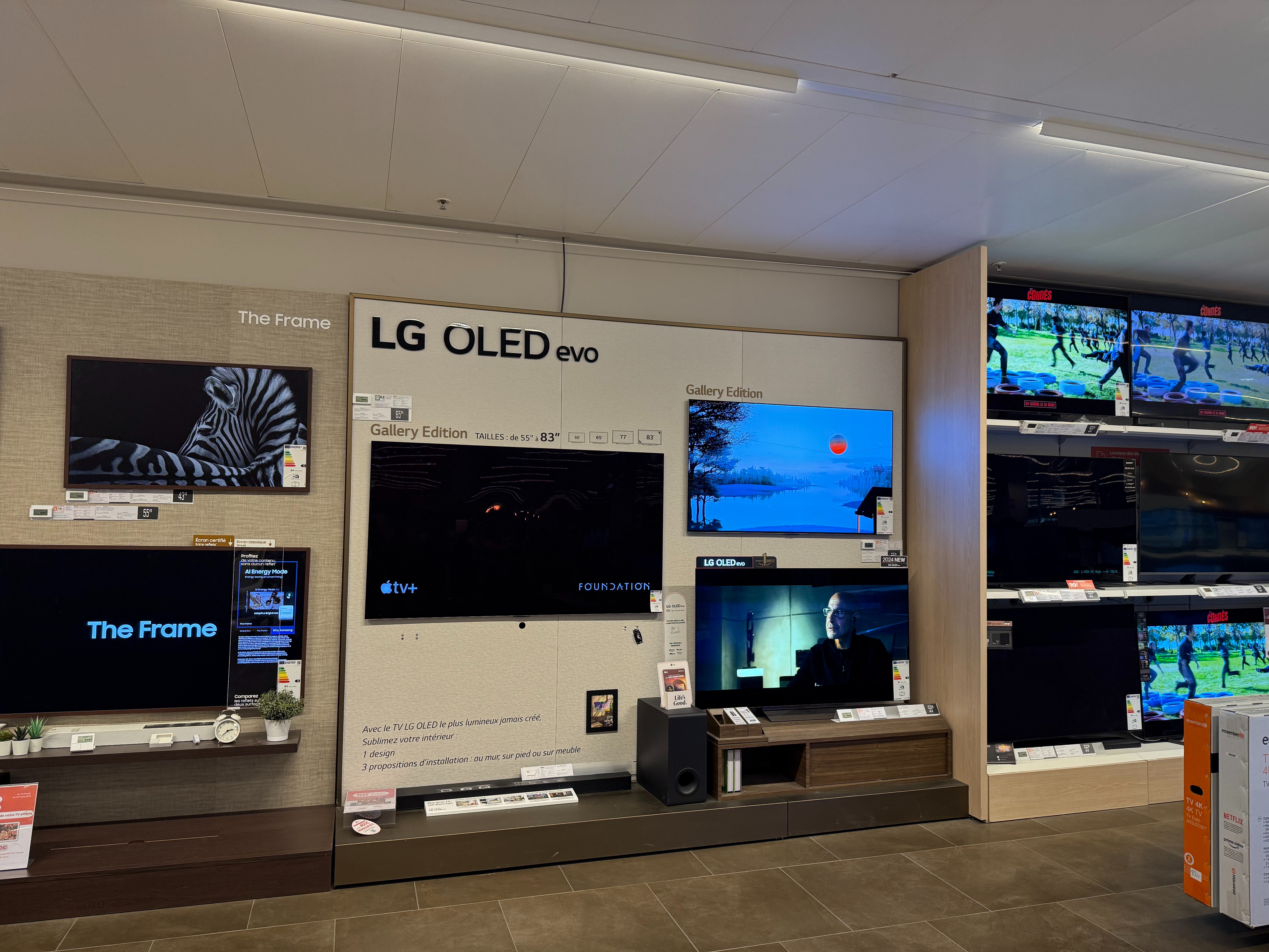 Espace LG (télévisions) - Boulanger Levallois So Ouest