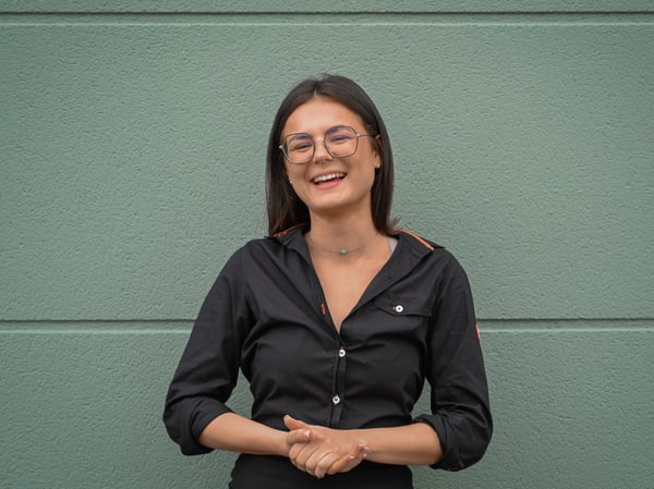 Théa, Assistante manager au magasin Boulanger Outdoor Toulon - La Garde