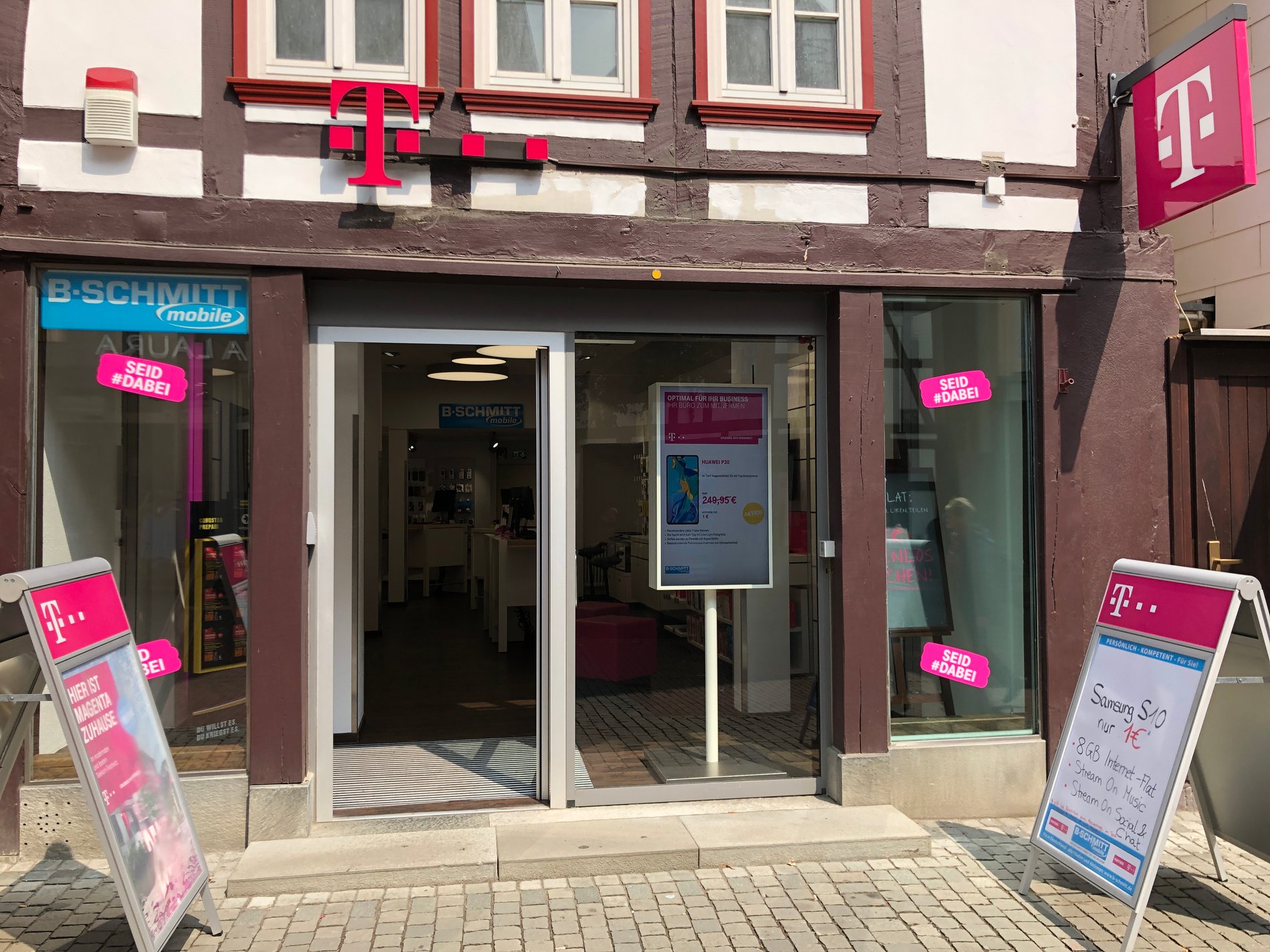 Store photo
