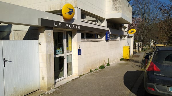 Photo du point La Poste FONTEVRAUD L ABBAYE