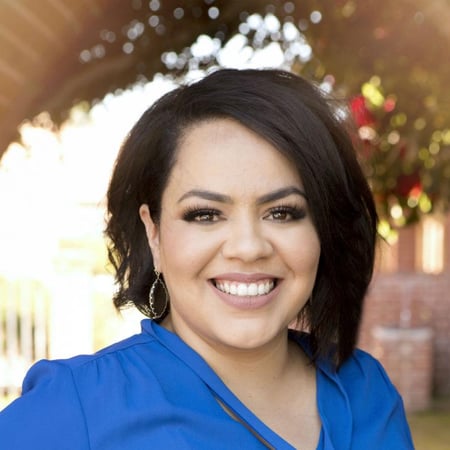 Nayeli Lizama Allstate Insurance Agent In Visalia Ca