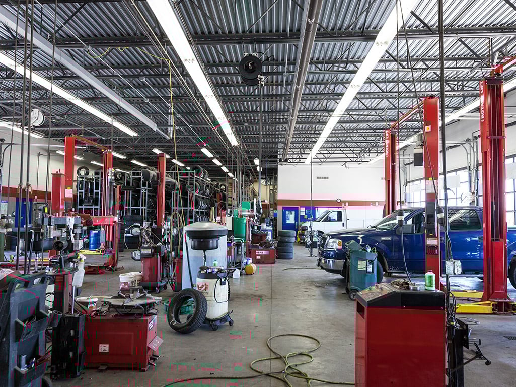 Tire Discounters Delaware tires, alignment, brakes, autoglass in