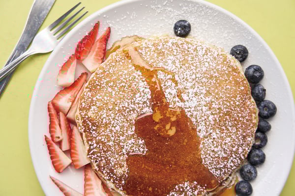 パンケーキ フレッシュフルーツ$11.25