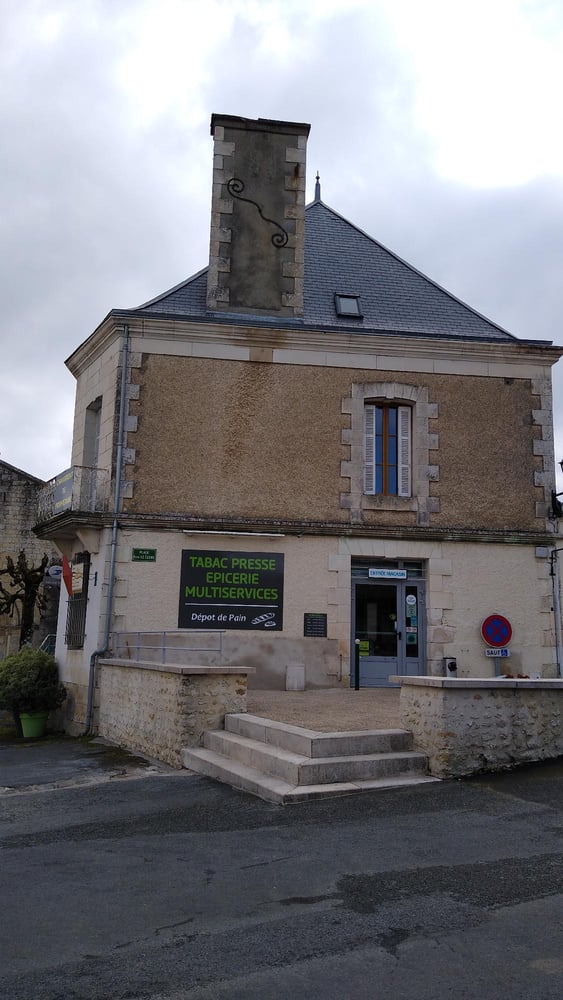 Photo du point La Poste Relais CHIRE EN MONTREUIL EPICERIE