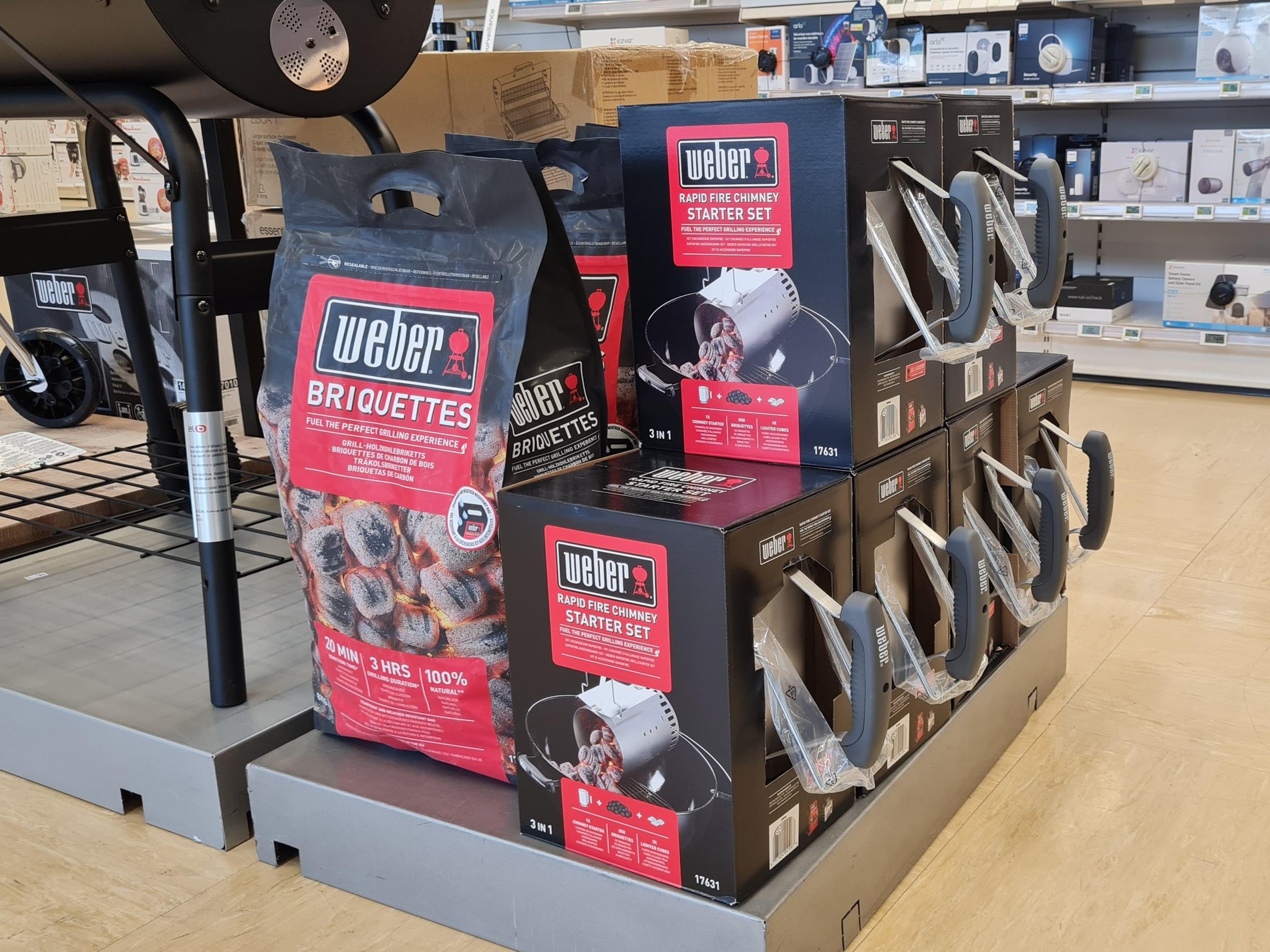 Cheminée Barbecue weber dans votre magasin boulanger St Quentin