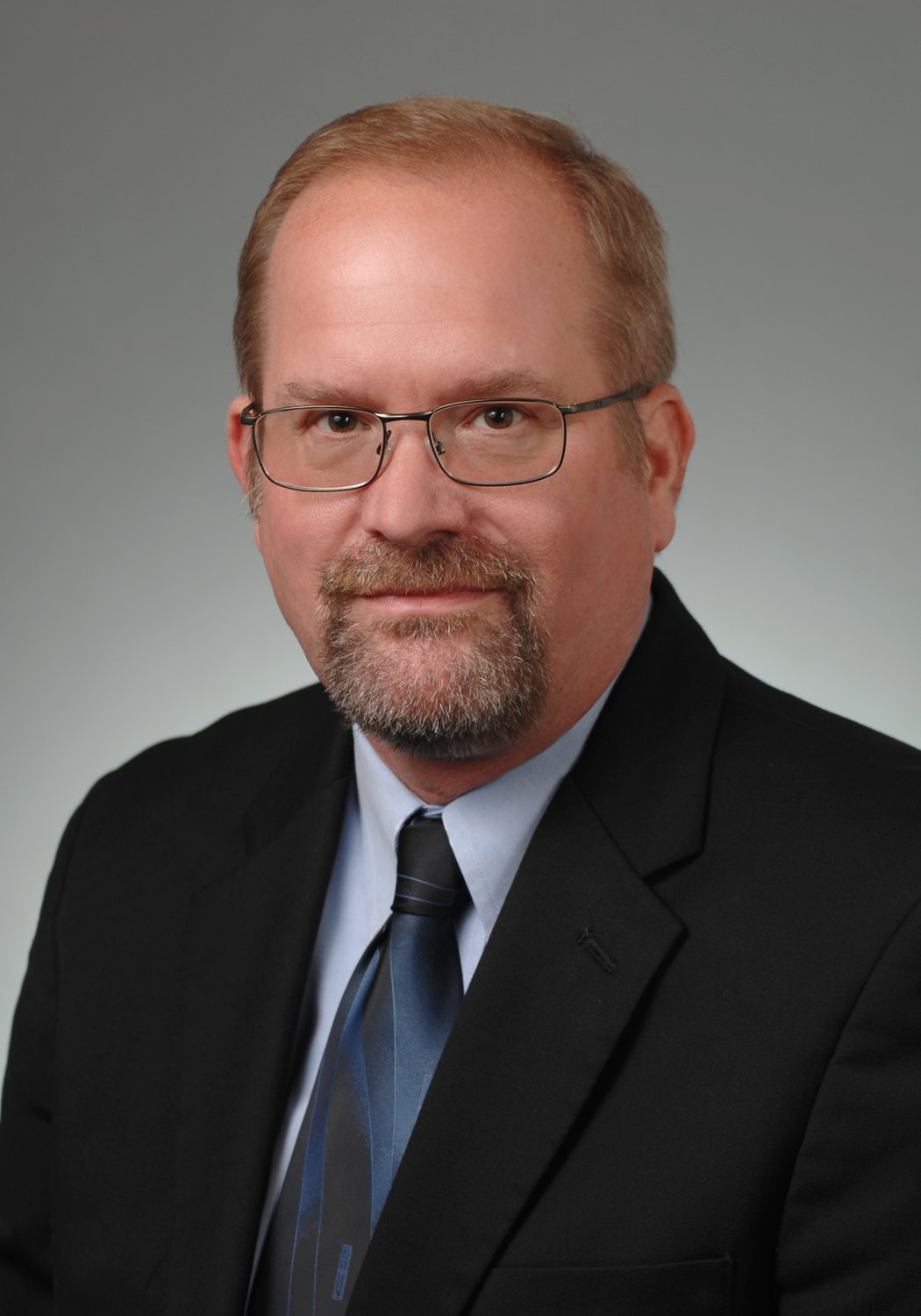 ROBERT HELLSTERN Newton, IA