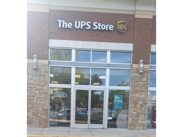 Facade of The UPS Store Fair Lakes
