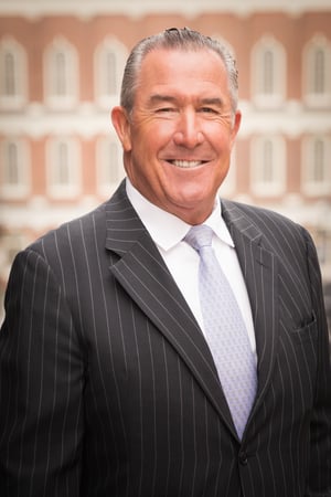 Photo of Steven W. Hiorns