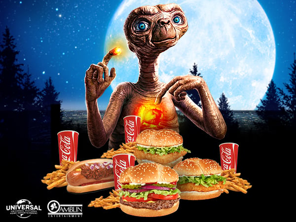 ET WITH FOOD AND DRINKS