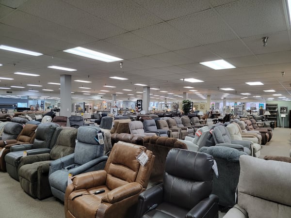 Slumberland Furniture Store in Brainerd - Baxter,  MN - Recliners