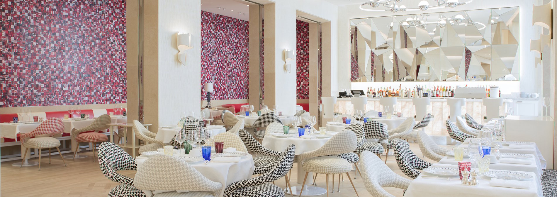 DIOR Restaurant Dior FRANCE Paris 32 Avenue Montaigne
