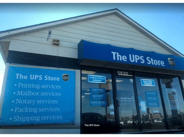 Facade of The UPS Store Northwest Expressway