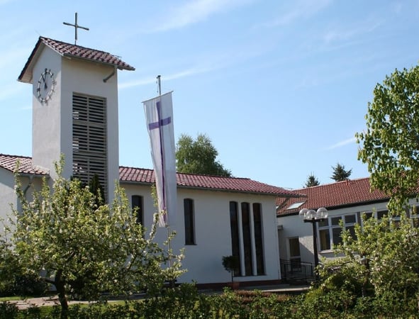 Evangelische Kirche Urberach - Evangelische Petrusgemeinde Urberach