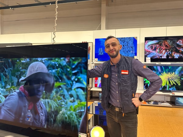 Lucas, responsable de l'univers multimédia de Boulanger Creil-Saint Maximin.