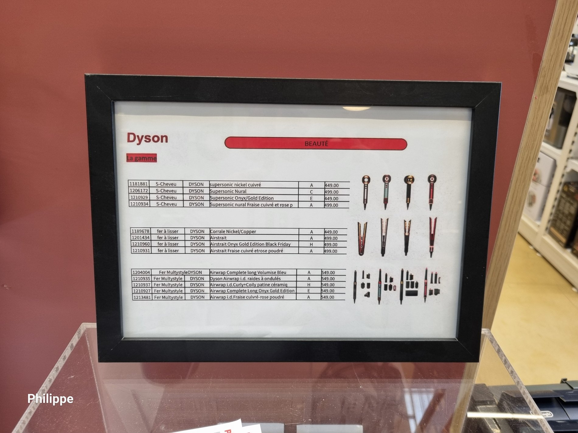 Gamme de Lisseur, sèche cheveux et styler de la marque Dyson proche de Salon, Velaux, Marignane et Rognac