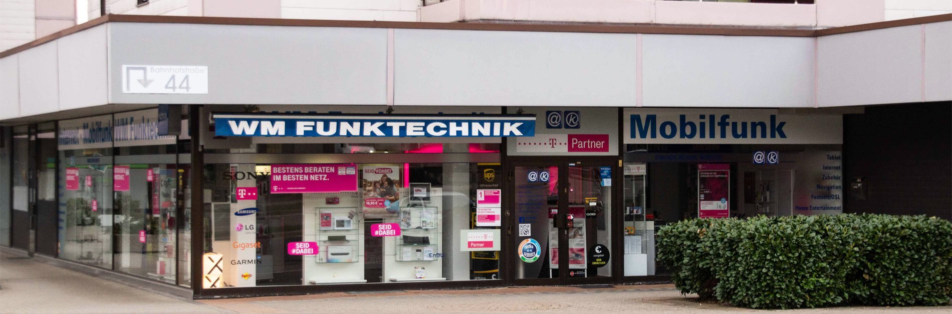 Store photo