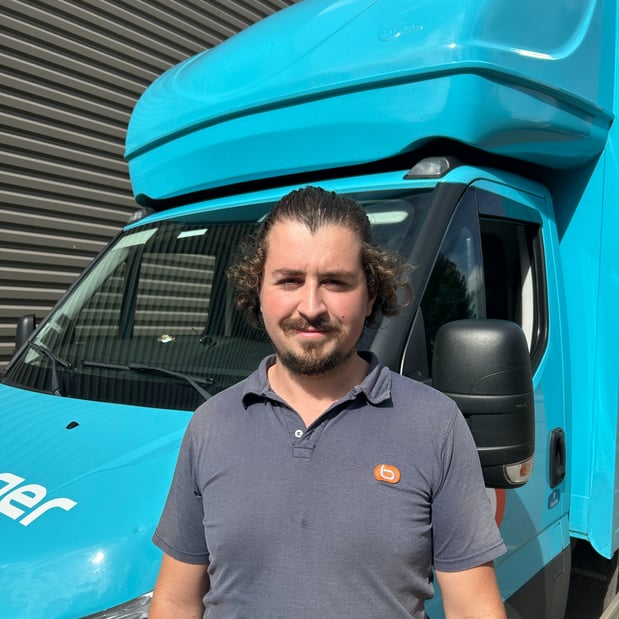 Romain Livreur au magasin Boulanger Barentin