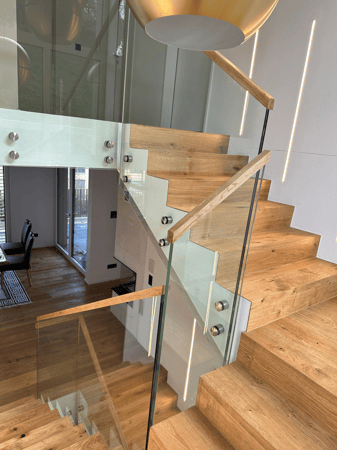 Glas Treppenhausgeländer