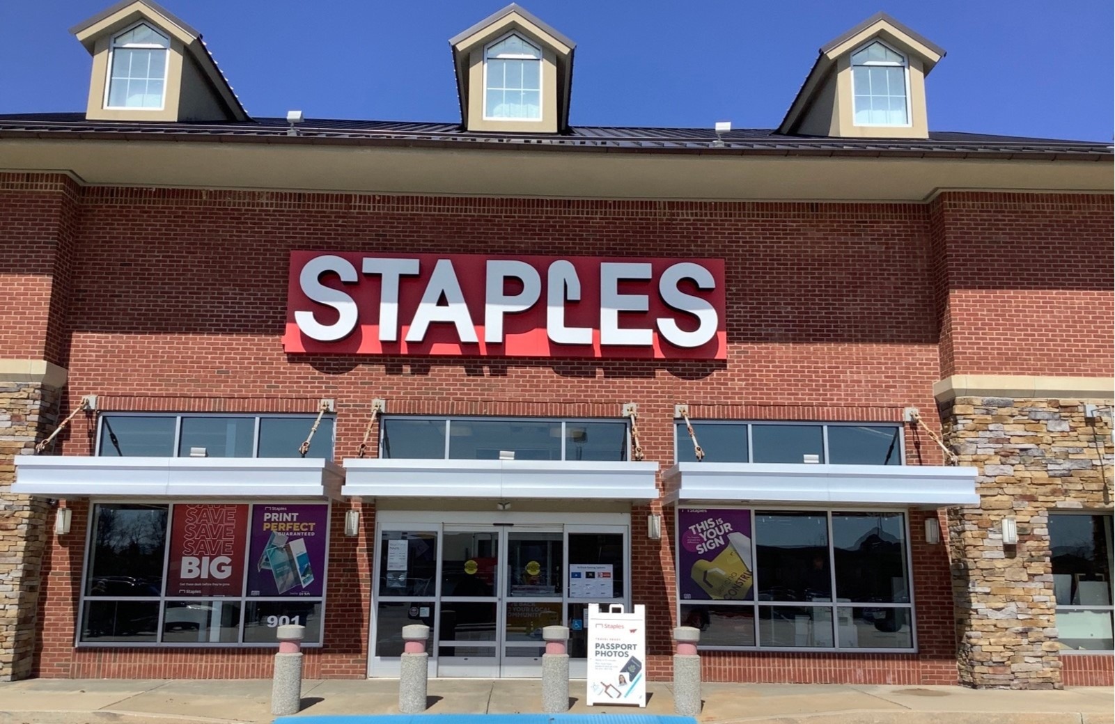 Staples Delivery in Shorewood - Menu & Prices - Staples Menu Near Me