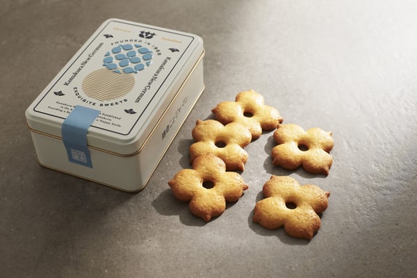 「かまくらボーロ」が10個の缶入りタイプ