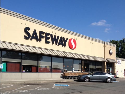 Safeway store front picture of 2725 NE Sunset Blvd in Renton WA